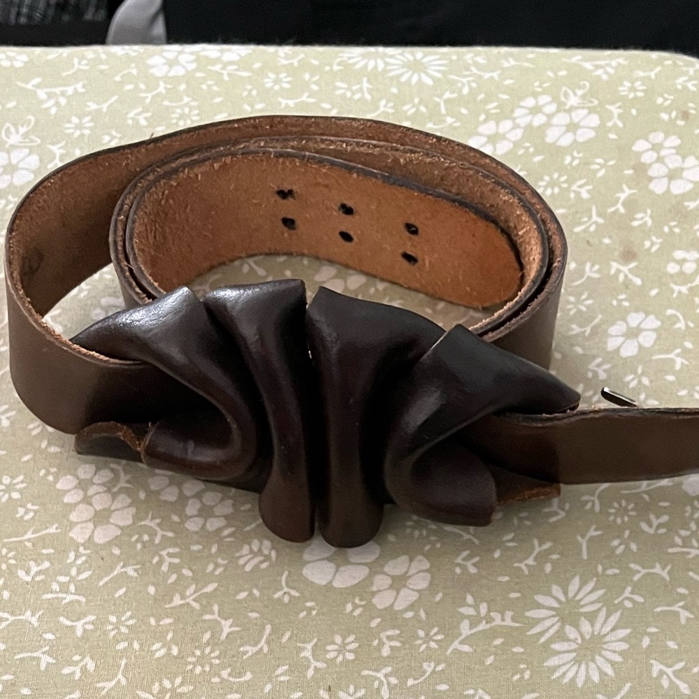Anne Klein For Collective - Unique Leather Vintage Belt